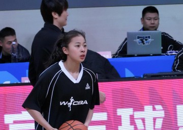 NBA录像-轰29+5+9！中国女篮20岁后卫新星崛起：宫鲁鸣再栽培她？